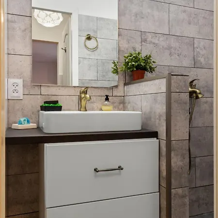 Bratianu - Old Town Magic Bucharest