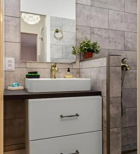 Bratianu - Old Town Magic Apartament *